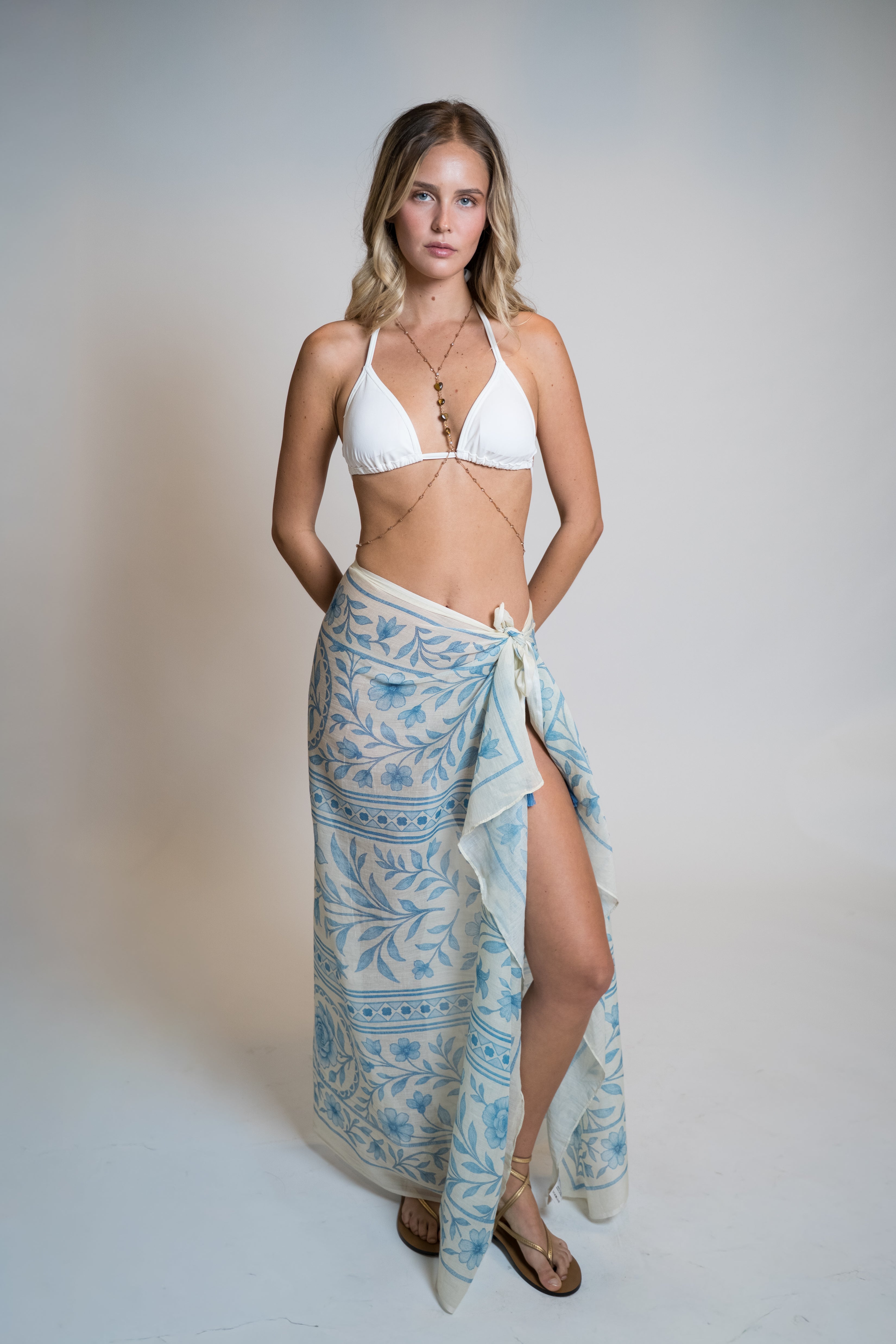 SARONG
