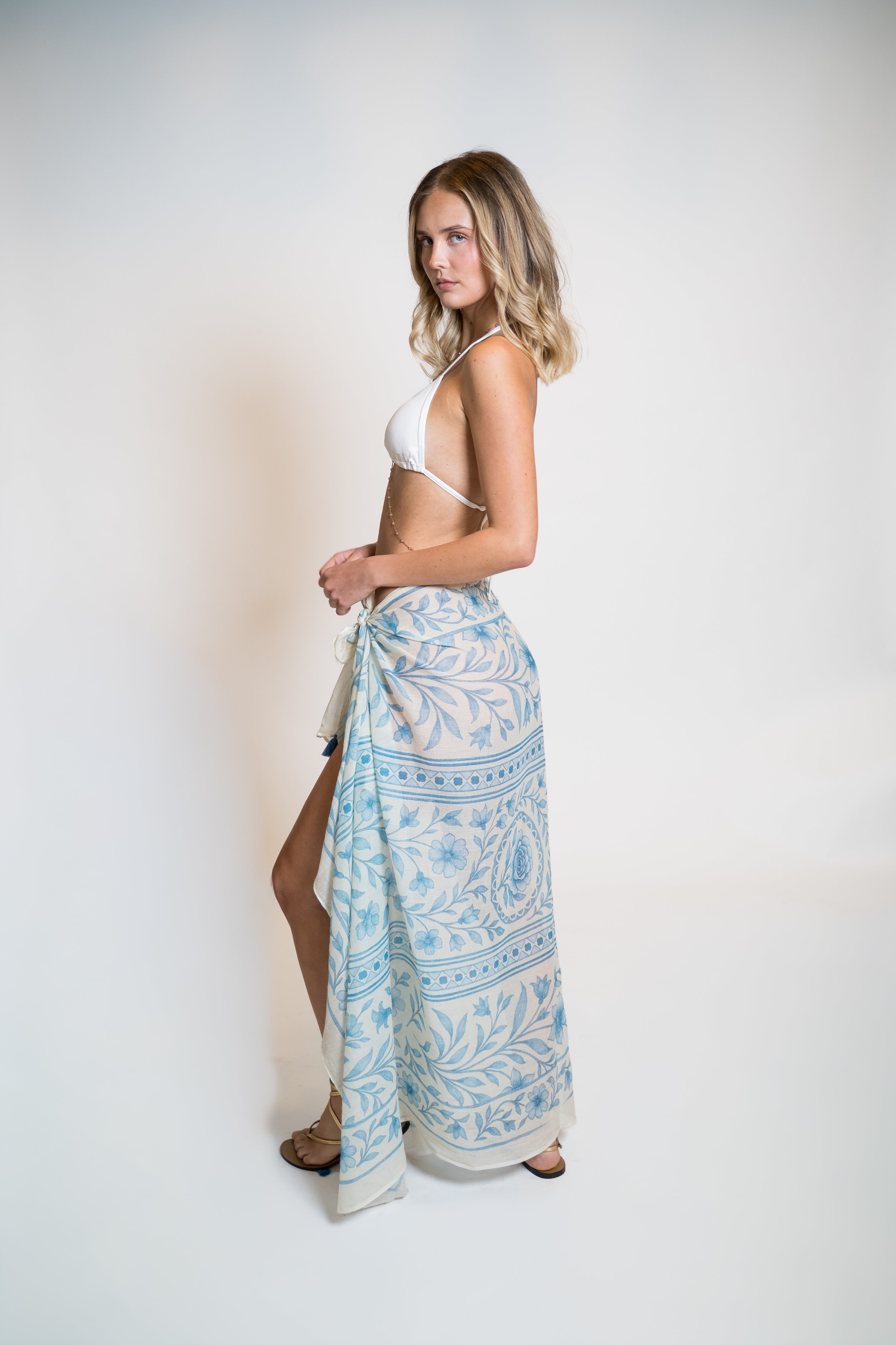 SARONG