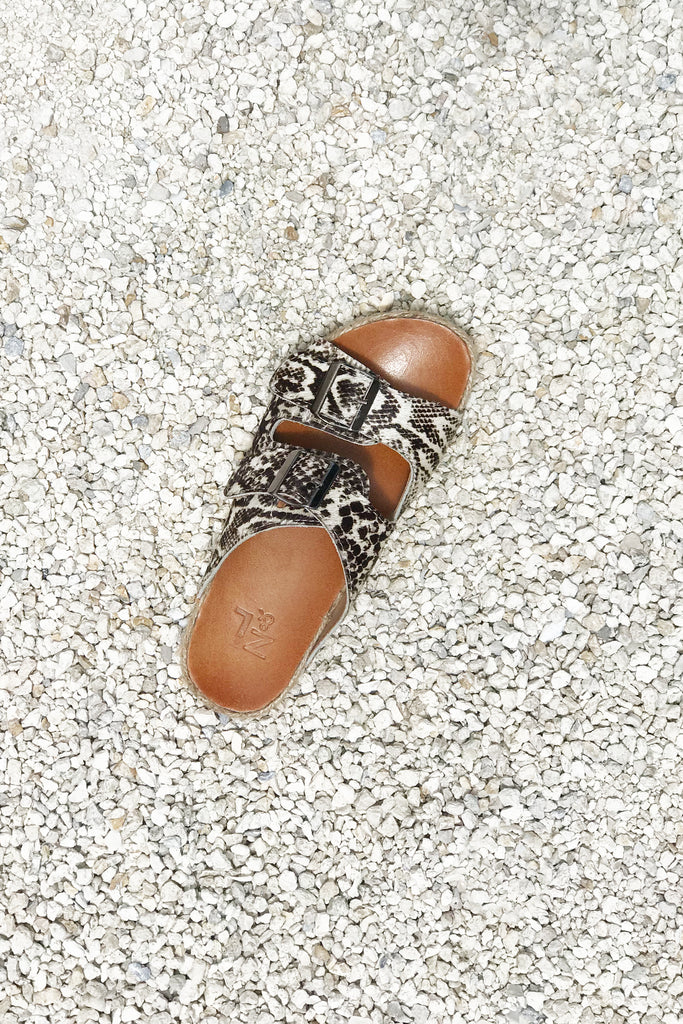 Taylor Comfort Sandals - Z&L Europe